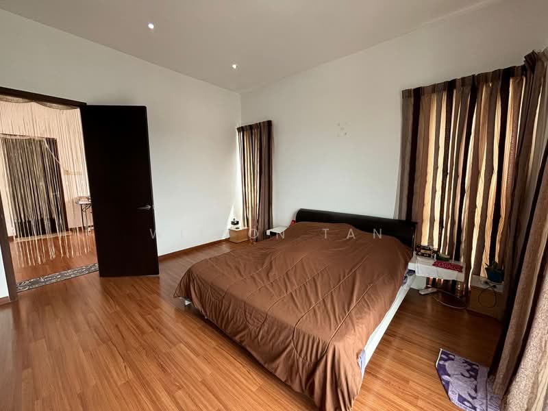 Bungalow for Sale in Kajang (Selangor) - Wilson Tan - Bedroom - PropertyGuru.com.my