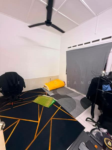 Rumah Teres 1 Tingkat untuk Dijual di Taman Sri Skudai (Skudai) - Edmond Tang - Bedroom - PropertyGuru.com.my