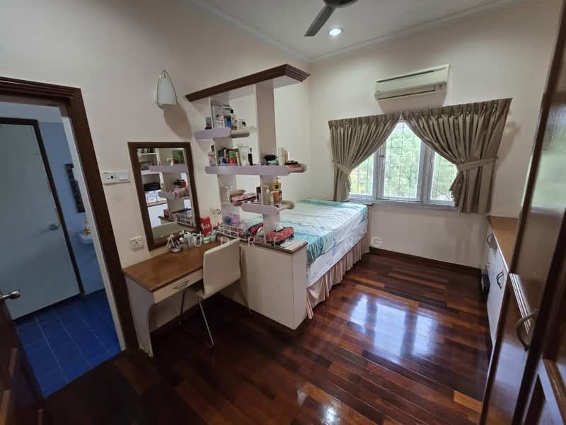 Bungalow for Sale in Seksyen 17 (Petaling Jaya) - AUDREY NG - Bedroom - PropertyGuru.com.my