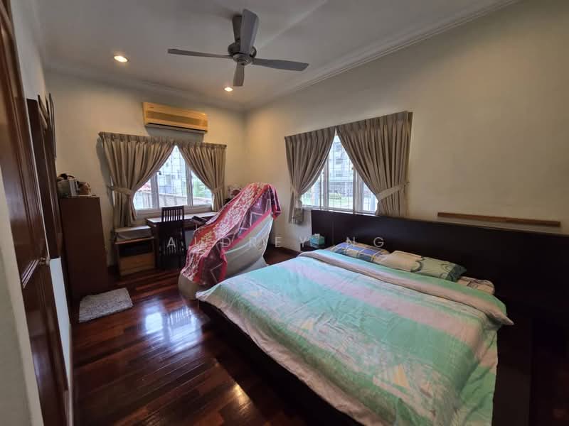 Bungalow for Sale in Seksyen 17 (Petaling Jaya) - AUDREY NG - Master Bedroom - PropertyGuru.com.my
