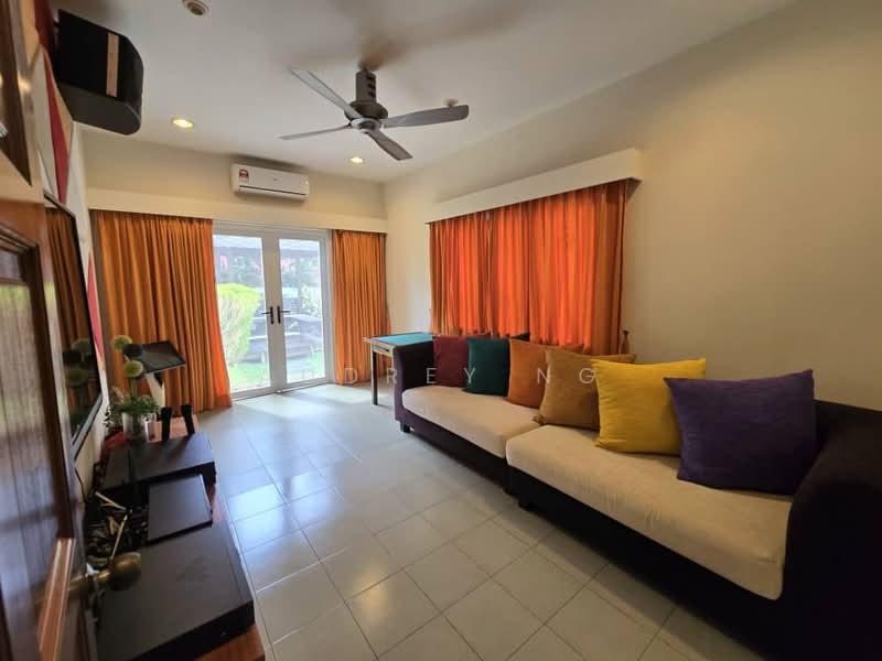 Bungalow for Sale in Seksyen 17 (Petaling Jaya) - AUDREY NG - Living Room - PropertyGuru.com.my