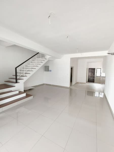 2-storey Terraced House for Sale in Bandar Bukit Raja (Klang) - Andrew Ang - Interior - PropertyGuru.com.my