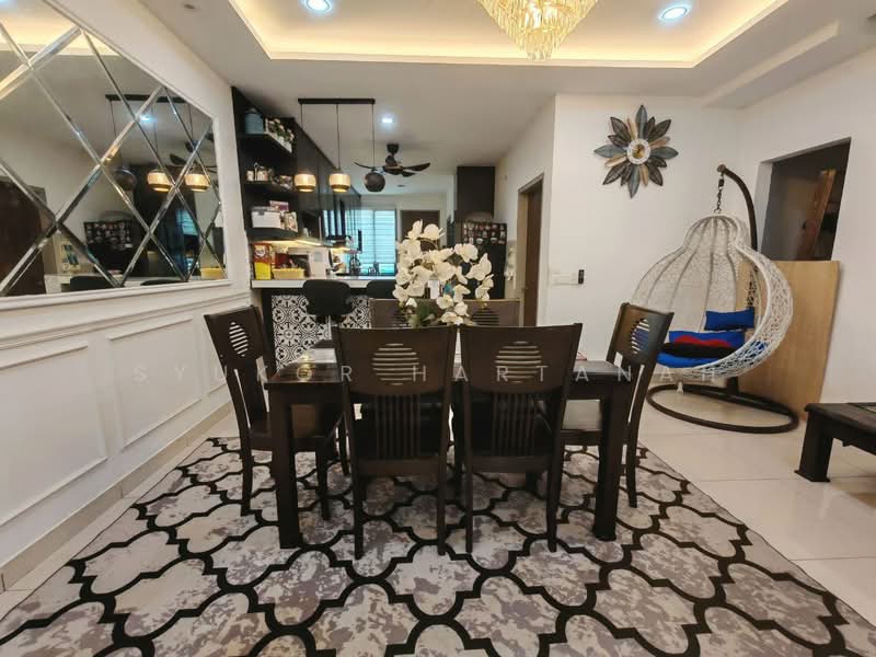 Rumah Teres untuk Dijual di Elmina (Shah Alam) - Syukor Hartanah - Dining Room - PropertyGuru.com.my