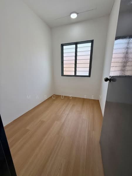 Rumah Teres 2 Tingkat untuk Dijual di Taman Pelangi Mas (Pekan Nenas) - Marcus Tey - Interior - PropertyGuru.com.my