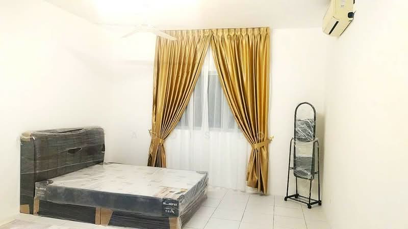 Kondominium untuk Disewa di Residensi Sateria - Addis Bo - Bedroom - PropertyGuru.com.my