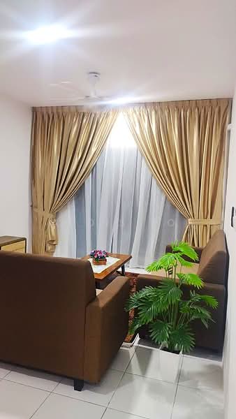 Kondominium untuk Disewa di Residensi Sateria - Addis Bo - Living Room - PropertyGuru.com.my