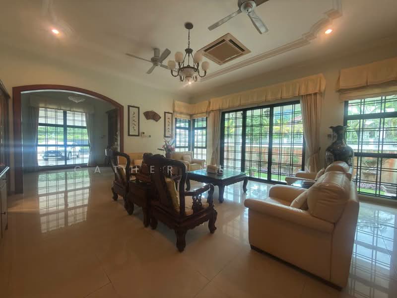 Rumah Banglo untuk Dijual di Ipoh (Perak) - Catherine Chin - Living Room - PropertyGuru.com.my