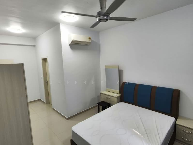 Servis Apartment untuk Disewa di Amani Residence - Jeffrey Yap - Bedroom - PropertyGuru.com.my