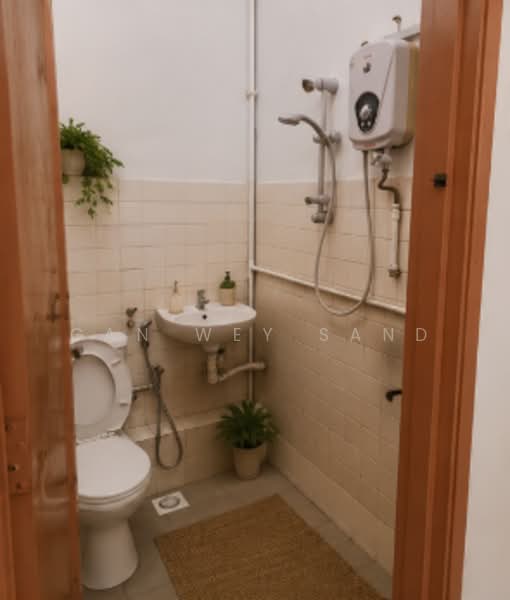 Rumah Teres 2 Tingkat untuk Dijual di SS2 (Petaling Jaya) - GAN WEY SAND - Bathroom - PropertyGuru.com.my
