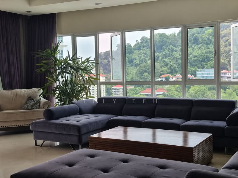 Kondominium untuk Dijual di The Cove Condominium - Billy Teh - Living Room - PropertyGuru.com.my