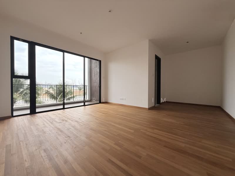 3.5-storey Terraced House for Sale in Senibong Cove (Masai) - Shirley Lim - Master Room - PropertyGuru.com.my