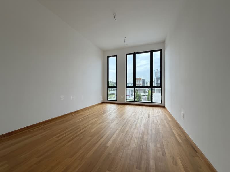 3.5-storey Terraced House for Sale in Senibong Cove (Masai) - Shirley Lim - Bedroom 2 - PropertyGuru.com.my