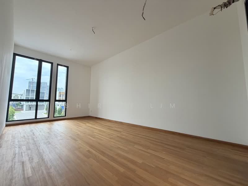 3.5-storey Terraced House for Sale in Senibong Cove (Masai) - Shirley Lim - Bedroom 3 - PropertyGuru.com.my