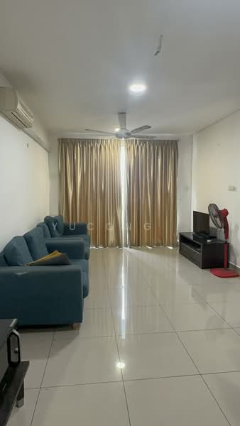 Service Residence for Sale at D'Ambience Residences (Pangsapuri Ikatan Flora) - Yucong . - Living Room - PropertyGuru.com.my