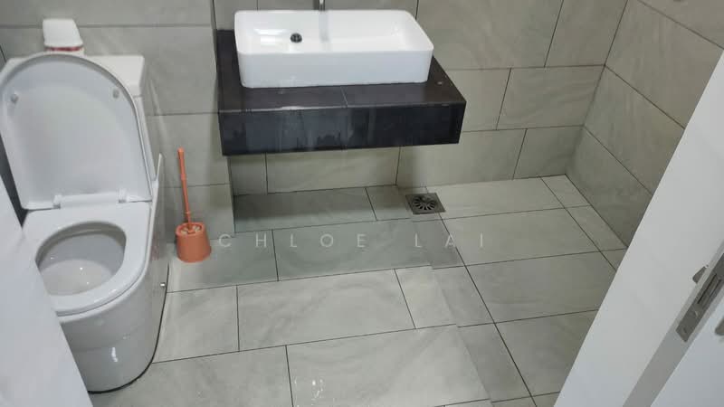 Kediaman Servis untuk Disewa di Sky Trees - Chloe Lai - Bathroom - PropertyGuru.com.my