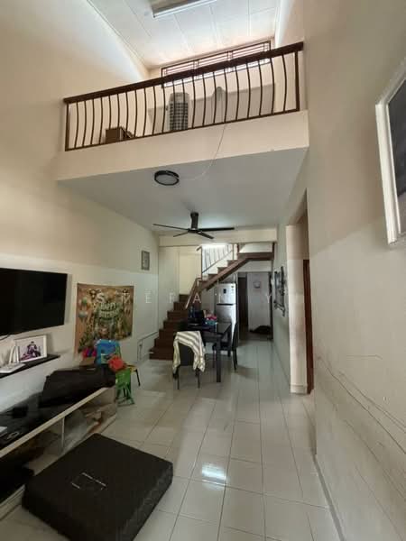 1.5-storey Terraced House for Sale in Masai (Johor) - Stefan Yu - Living Room - PropertyGuru.com.my