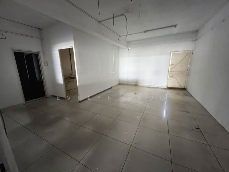 Factory for Rent in Taman Rawang Jaya (Rawang) - Evelyn Khoo - Office - PropertyGuru.com.my