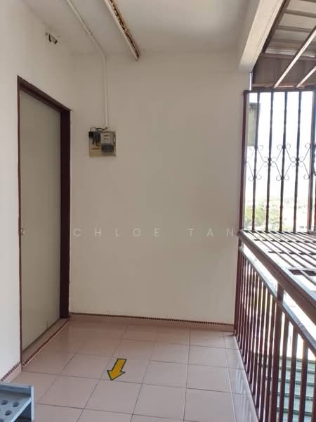 Pangsapuri untuk Dijual di Taman Mewah - Chloe Tan - Balcony - PropertyGuru.com.my