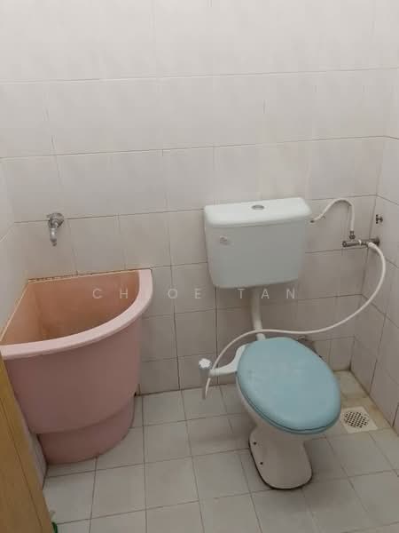 Pangsapuri untuk Dijual di Taman Mewah - Chloe Tan - Bathroom - PropertyGuru.com.my