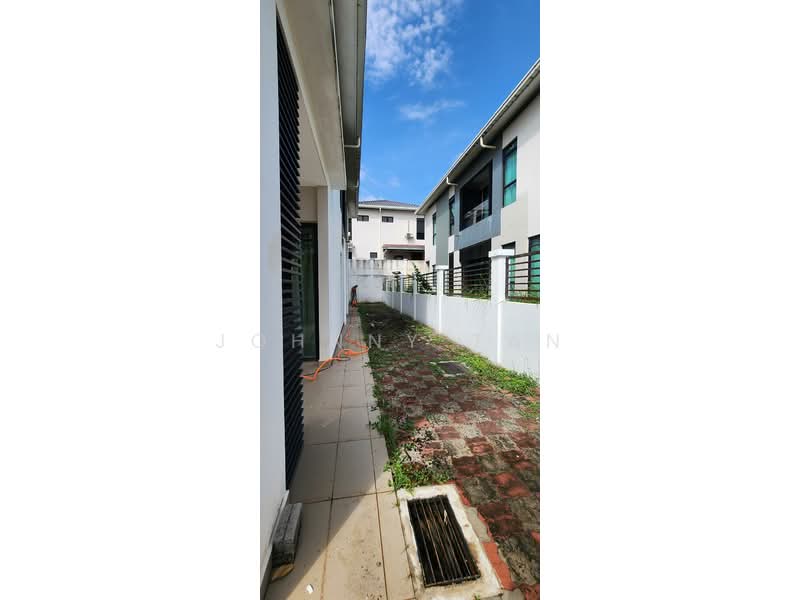 Rumah Berkembar untuk Dijual di Shah Alam (Selangor) - Johnny Tan - PropertyGuru.com.my