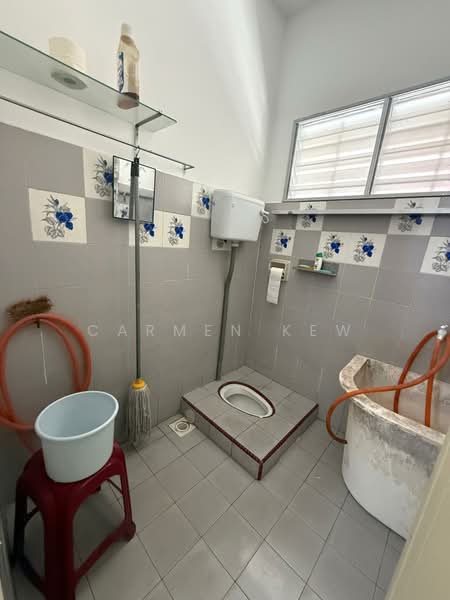 2-storey Terraced House for Sale in Puchong Perdana (Selangor) - Carmen Kew - Bathroom - PropertyGuru.com.my