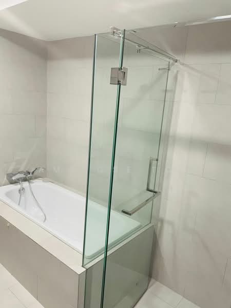 Kondominium untuk Dijual di Residensi Astrea - Ambrose Too - Bathroom - PropertyGuru.com.my