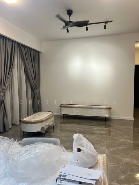Servis Apartment untuk Dijual di Park Regent @Desa Park City - Crystal Chua - Living Room - PropertyGuru.com.my