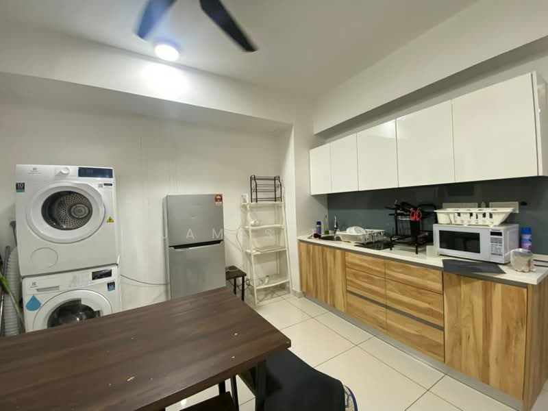 Servis Apartment untuk Disewa di Avenue D'Vogue - James Tan - Kitchen - PropertyGuru.com.my