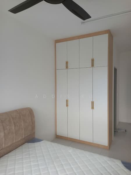 Kondominium untuk Disewa di Residensi Sateria - Addis Bo - Bedroom - PropertyGuru.com.my
