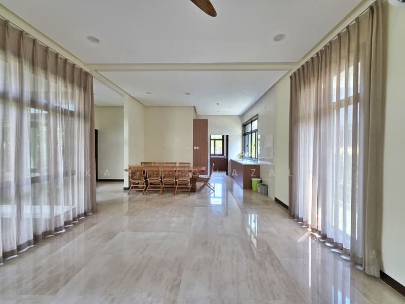 Rumah Banglo untuk Dijual di Presint 16 (Putrajaya) - Kamil Ghazali - Dining Room - PropertyGuru.com.my