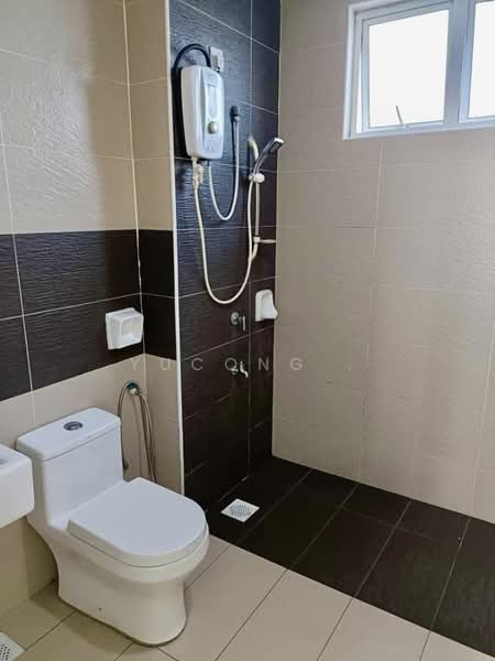 Apartment for Sale at Perling Heights Apartments - Yucong . - Bathroom - PropertyGuru.com.my