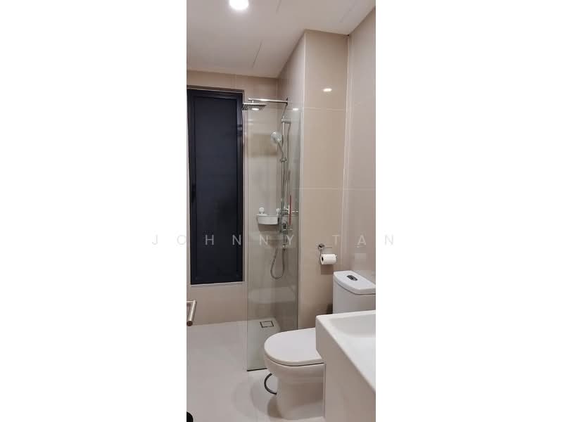 Servis Apartment untuk Dijual di South View - Johnny Tan - Bathroom - PropertyGuru.com.my