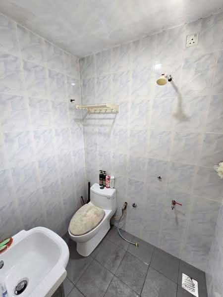 Rumah Berkembar untuk Dijual di Taman Salak Jaya (Salak South) - Fauzan bin Sahrom - PropertyGuru.com.my