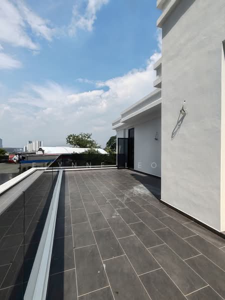 Rumah Banglo untuk Dijual di Minden Heights (Gelugor) - Elynne Leong - Balcony - PropertyGuru.com.my