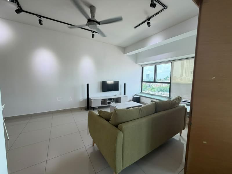 Servis Apartment untuk Disewa di The Leafz @ Dedaun - Cassey Yong - Living Room - PropertyGuru.com.my