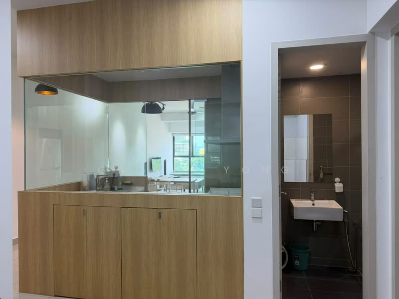 Servis Apartment untuk Disewa di The Leafz @ Dedaun - Cassey Yong - Kitchen - PropertyGuru.com.my