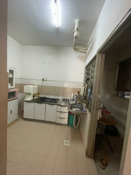 Kondominium untuk Dijual di Residensi Laguna (Sunway Belvedere) - GAN WEY SAND - Kitchen - PropertyGuru.com.my