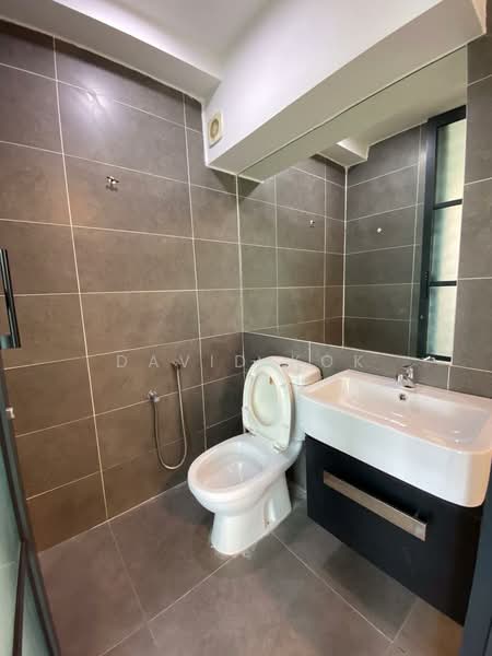 Kondominium untuk Disewa di Empire Damansara (Empire SOHO 2) - David Kok - Bathroom - PropertyGuru.com.my