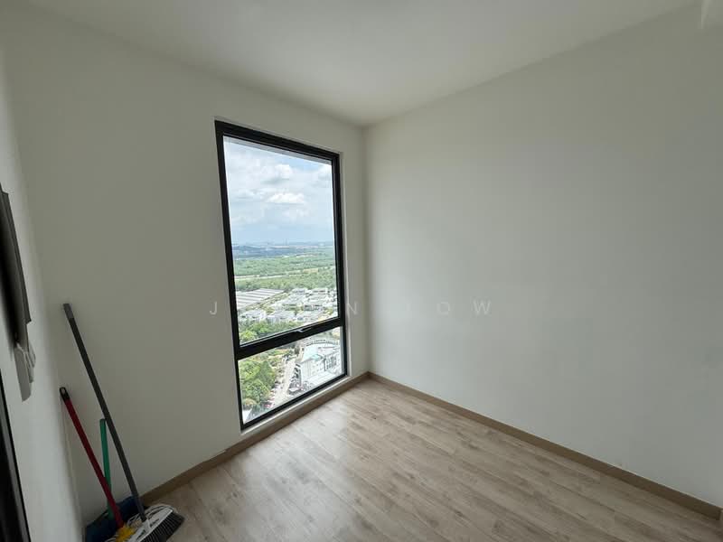 Servis Apartment untuk Disewa di Emporis - Jason Low - View - PropertyGuru.com.my