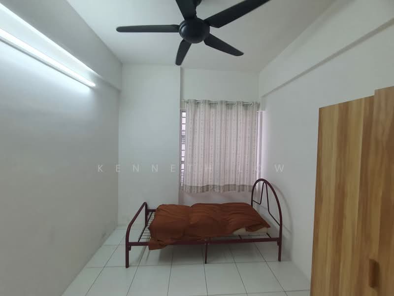 Pangsapuri untuk Disewa di Residensi Alam Damai (PR1MA @ Alam Damai) - Kenneth Low - Bedroom - PropertyGuru.com.my