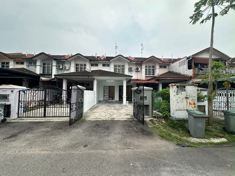 2-storey Terraced House for Sale in Mutiara Rini (Skudai) - Joyce Ong - Exterior - PropertyGuru.com.my