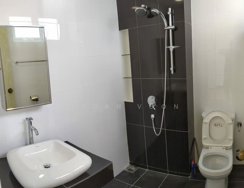 Condominium for Rent at The Clovers - Jordan Voon - Bathroom - PropertyGuru.com.my