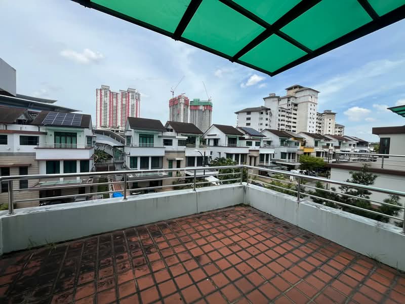 Rumah Berkembar untuk Dijual di Subang Jaya (Selangor) - Tom Yip - Exterior - PropertyGuru.com.my