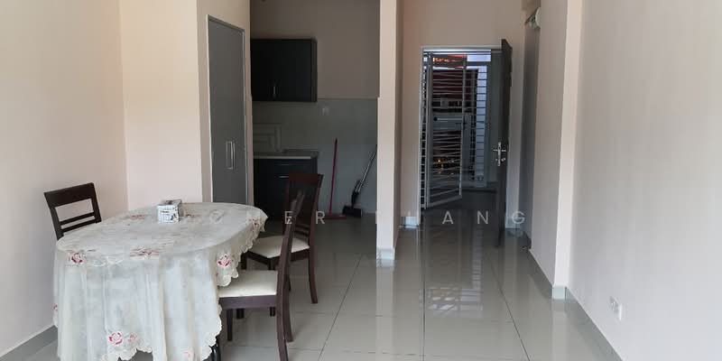 Condominium for Sale at Hijauan Puteri Condominium - Homer Phang - Dining Room - PropertyGuru.com.my