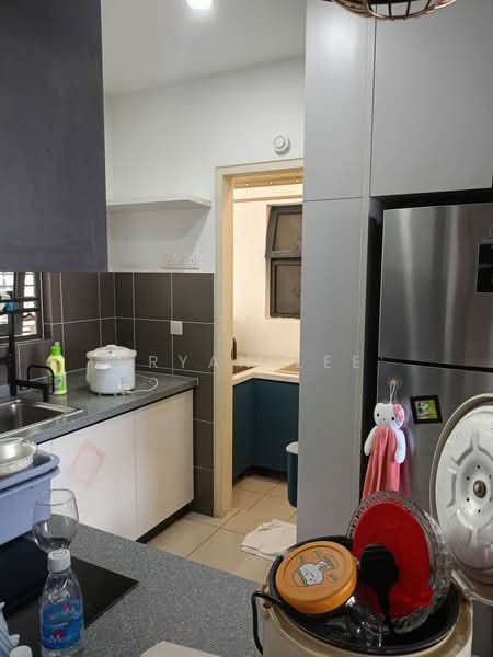 Kondominium untuk Disewa di Lakeville Residence - Bryan Lee - Kitchen - PropertyGuru.com.my