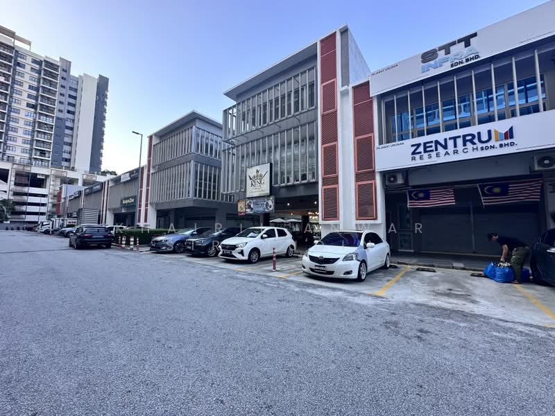 Shop for Rent in Bukit Jelutong (Shah Alam) - Khairil Anwar Sirajudin - Exterior - PropertyGuru.com.my