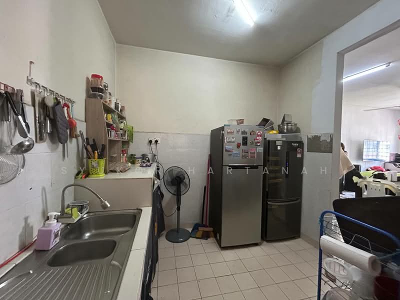 Pangsapuri untuk Dijual di Pangsapuri Delima - Syukor Hartanah - Kitchen - PropertyGuru.com.my