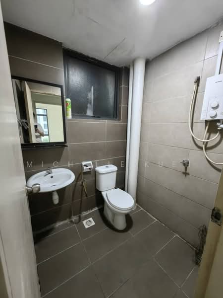 Kediaman Servis untuk Dijual di ARC @ Austin Hills - Michelle Kueh - Bathroom - PropertyGuru.com.my