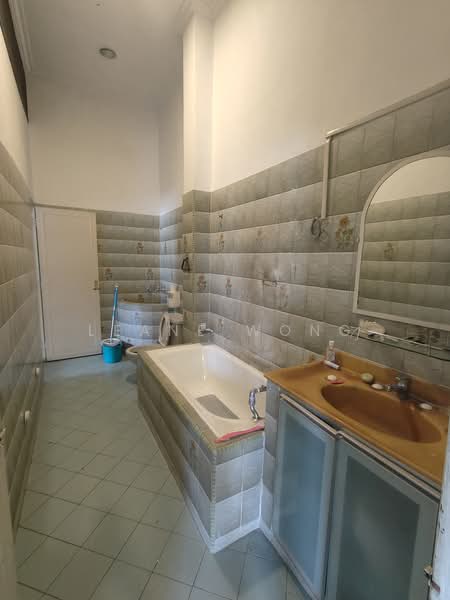 2-storey Terraced House for Sale in Taman Midah (Cheras) - Leane Wong - Bathroom - PropertyGuru.com.my