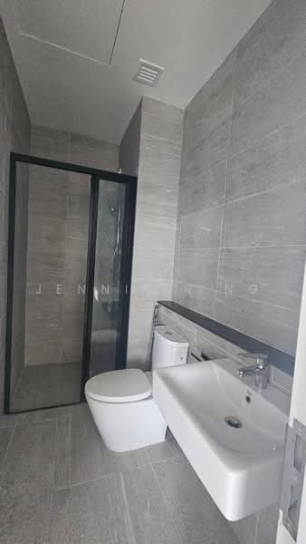 Servis Apartment untuk Disewa di Edelweiss @ Tropicana Gardens - Jennifer Ng - Bathroom - PropertyGuru.com.my
